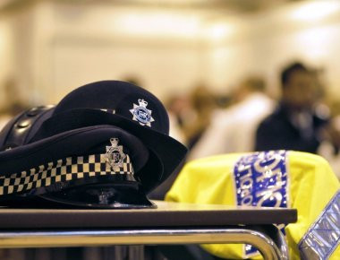 Το μήνυμα στο twitter της βρετανικής Αστυνομίας που εξόργισε τους Βρετανούς